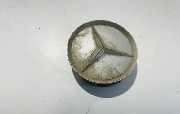 Mercedes-Benz C W202 Original wheel cap 2014010225