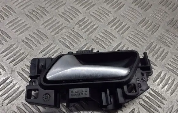 Peugeot 308 Rear door interior handle 98000005
