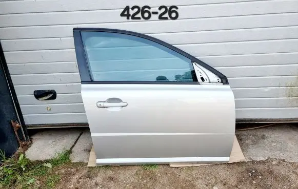 Volvo V70 Front door 30661066