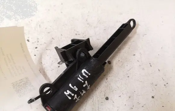 Mazda 6 Fuel cut-off switch