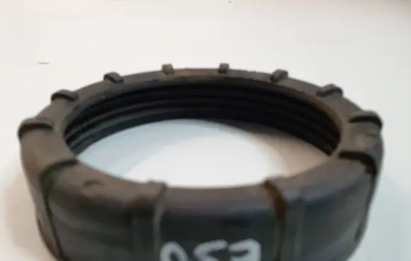 BMW 3 E36 In tank fuel pump screw locking ring/nut 1181142
