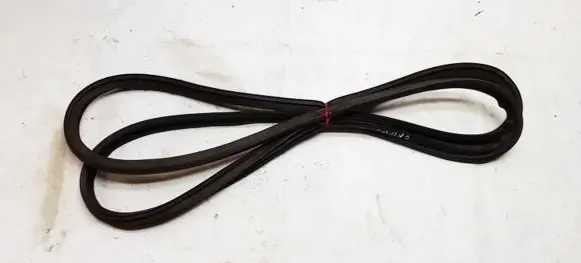 Rubber seal rear door