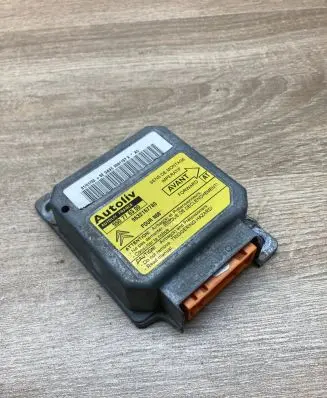 Citroen Xsara Picasso Airbag control unit/module 9632167780 550776300
