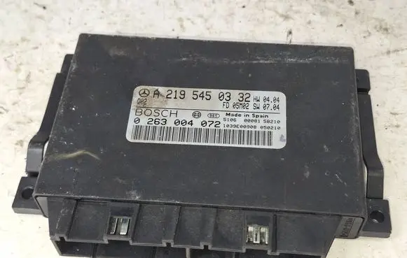 Mercedes-Benz CLS C219 Parking PDC control unit/module A2195450332 0263004072 1039E00908