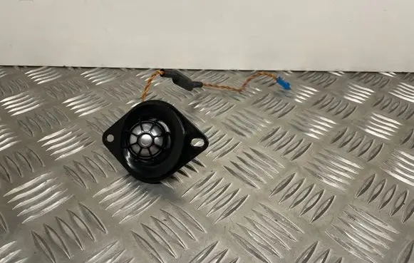 BMW 4 F36 Gran coupe Panel speaker 9226358