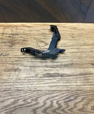 Other engine bay part