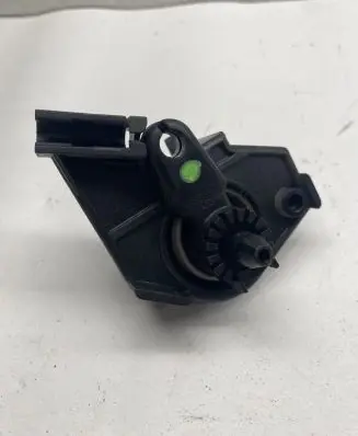 Engine bonnet (hood) release handle