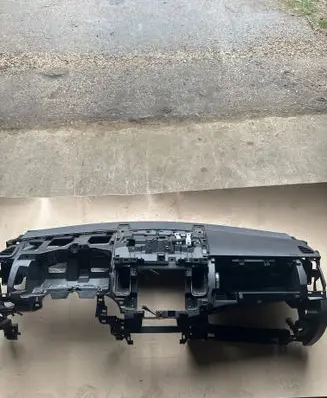 Mitsubishi Outlander Dashboard