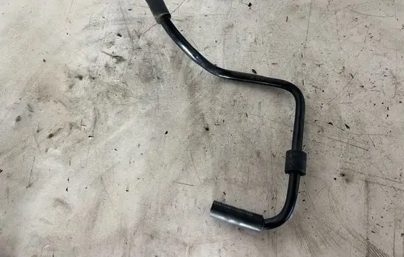 Audi A4 S4 B9 Vacuum line/pipe/hose 04E103560G