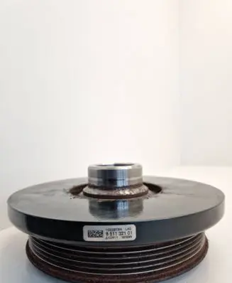 BMW X3 F25 Crankshaft pulley 13981110 851132101