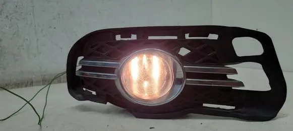 Mercedes-Benz C W204 Front fog light A2048852323