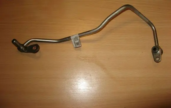 Lincoln Navigator Oil cooling pipe JS382AB HL3E6N660AA