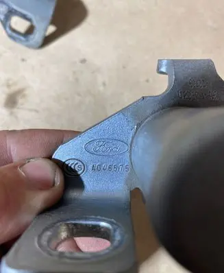 Front door hinge set