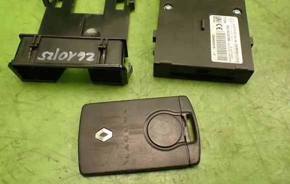 Renault Laguna III Ignition key card reader 