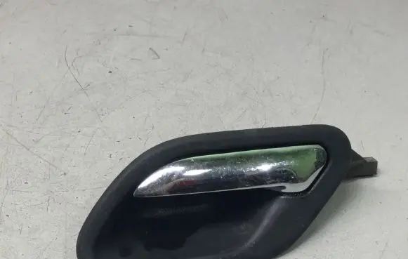 Front door interior handle