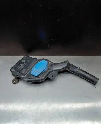 Audi A5 8T 8F Window washer liquid tank fill tube 8T1955463B