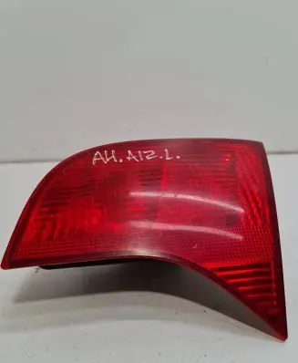 Audi A4 S4 B7 8E 8H Tailgate rear/tail lights 8E9945094 484502 74900