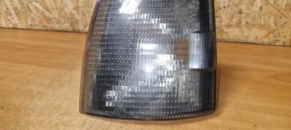 Volkswagen Transporter - Caravelle T4 Front indicator light 183322b