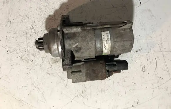 Volkswagen Caddy Starter motor 02Z911023H TS18E1