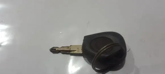 Renault Scenic I Ignition key/card 