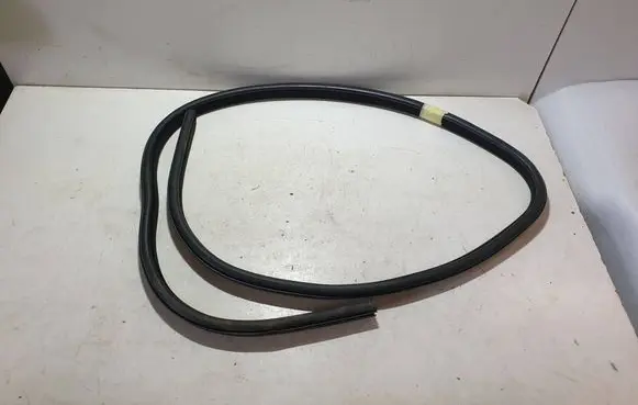 Jaguar XF X260 Front door rubber seal 
