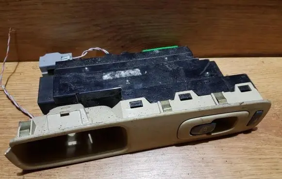 Volvo S80 Electric window control switch