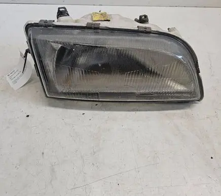 Volvo S40, V40 Headlight/headlamp
