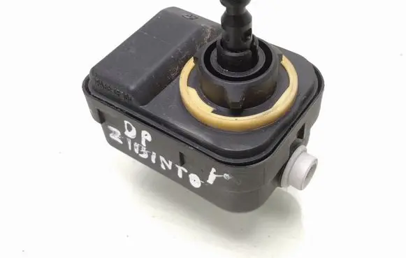 Toyota Yaris Headlight level adjustment motor 19h27