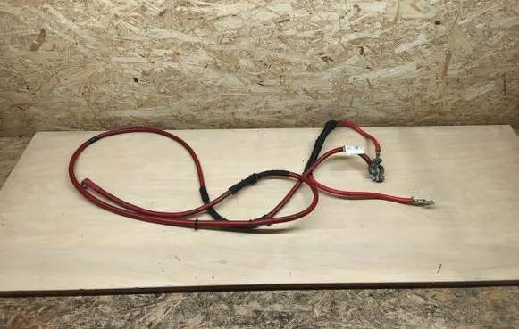 Positive cable (battery)
