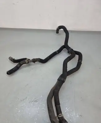 Nissan Qashqai+2 Engine coolant pipe/hose