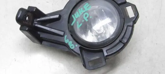 Nissan Juke I F15 Front fog light