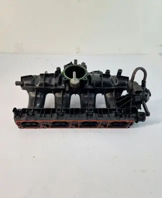Volkswagen PASSAT B6 Intake manifold 06133185CN