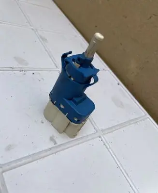 Clutch pedal sensor