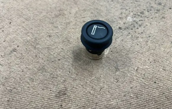 BMW 3 E46 Cigarette lighter 61349308246 9308246
