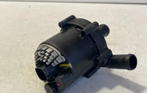 Tesla Model S Electric auxiliary coolant/water pump 106747300F