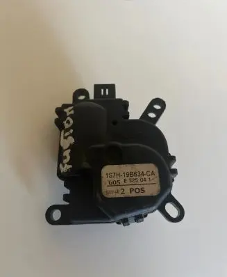 Ford Fusion Air flap motor/actuator 1S7H19B634CA E325041