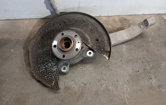 Volvo XC90 Front wheel hub 