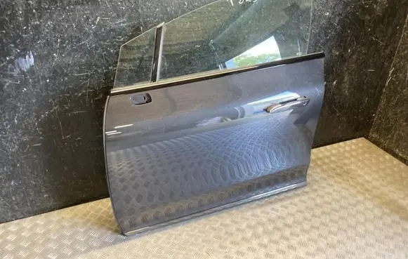 Mercedes-Benz EQE v295 Front door