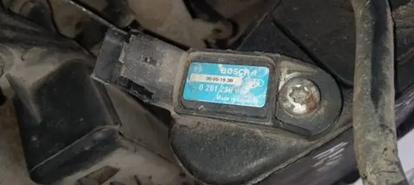 Peugeot 206 Air pressure sensor 0261230057