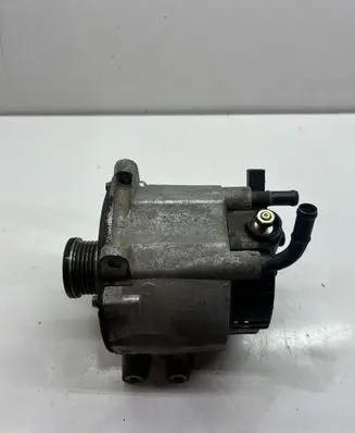 Mercedes-Benz A W168 Generator/alternator A6681540202 2542771B GG15L026