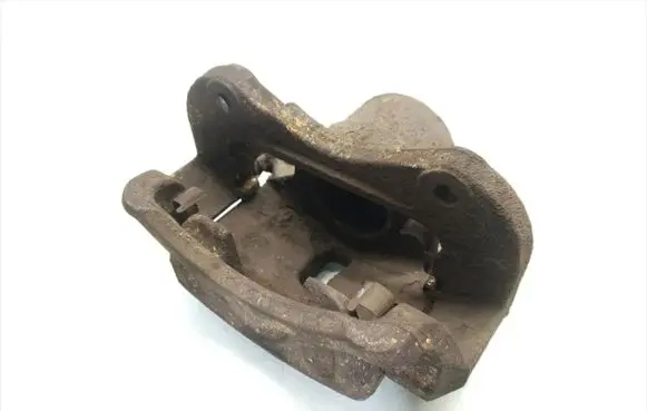 Hyundai i40 Front brake caliper