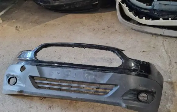 Ford Transit Courier Front bumper ET7617K819