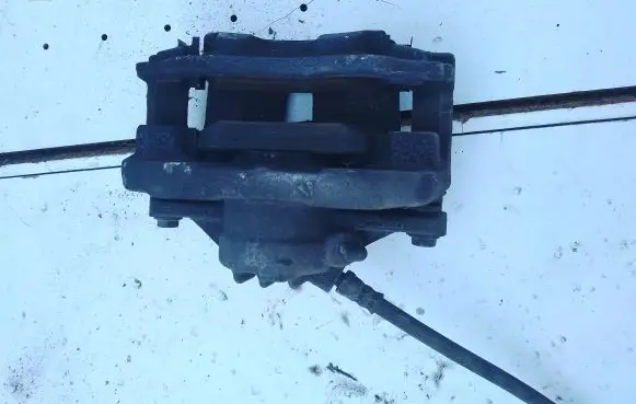 Peugeot 208 Front brake caliper