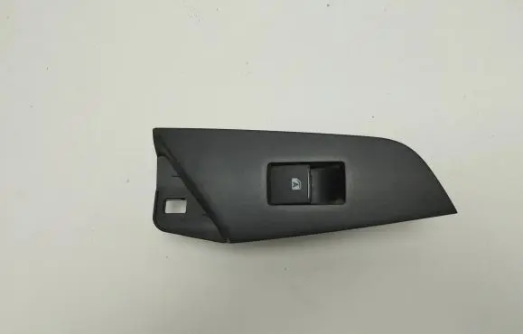 Toyota Prius (XW50) Electric window control switch 427147120