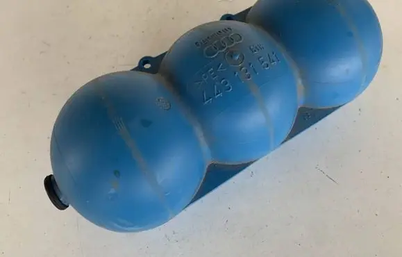 Audi Q5 SQ5 8R Vacuum air tank 443131541