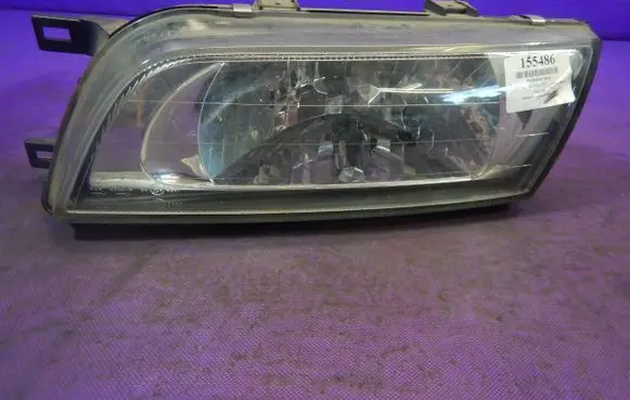 Nissan Almera Headlight/headlamp 1593