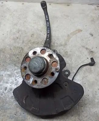 Mercedes-Benz S W220 Front wheel hub