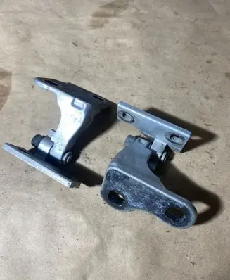 BMW 7 E65 E66 Front door hinge set 7017817 7017815