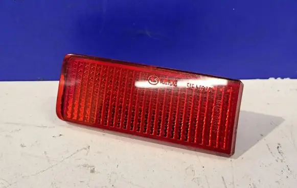 Volkswagen Touareg III Rear tail light reflector 7P6945106