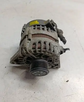 Hyundai i30 Generator/alternator 373002A850T9 373002A850 135V130A